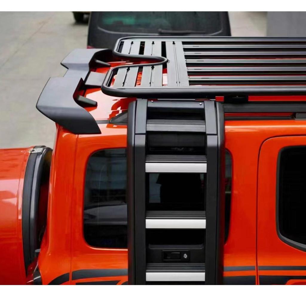 Compatible with Tank 300, Tank 400, and Tank 500: Luggage Rack, Roof Rack, Ladder, Backpack.