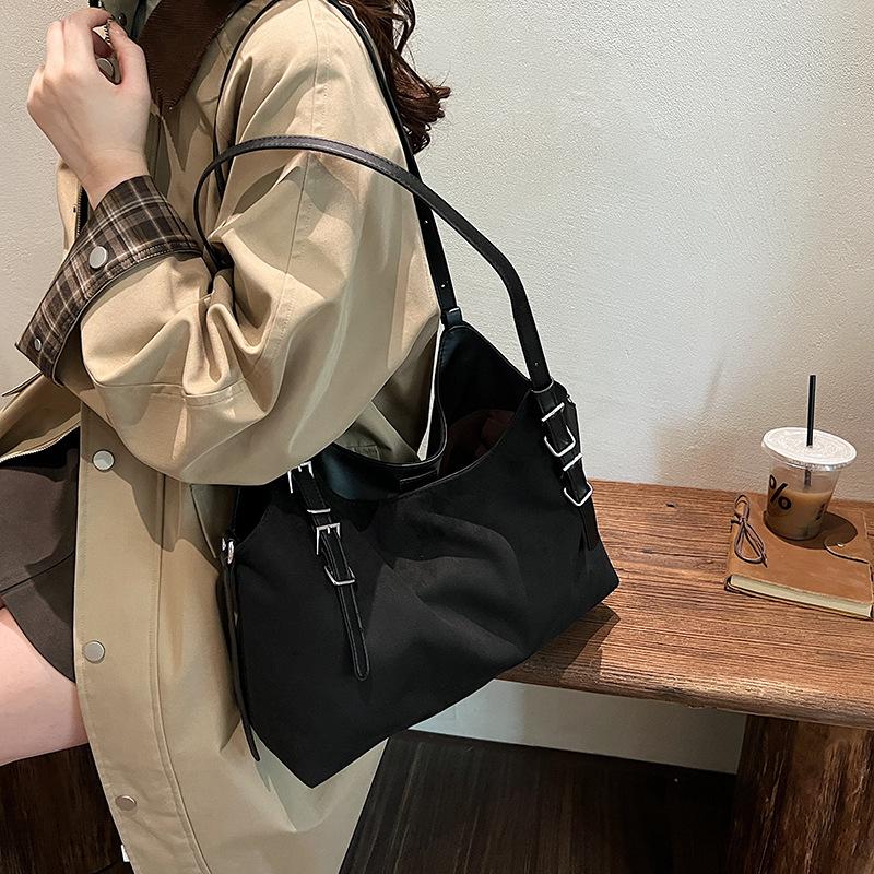Maillard retro matte tote bag women's 2025 new fashion shoulder commuter bag large capacity class armpit bag
