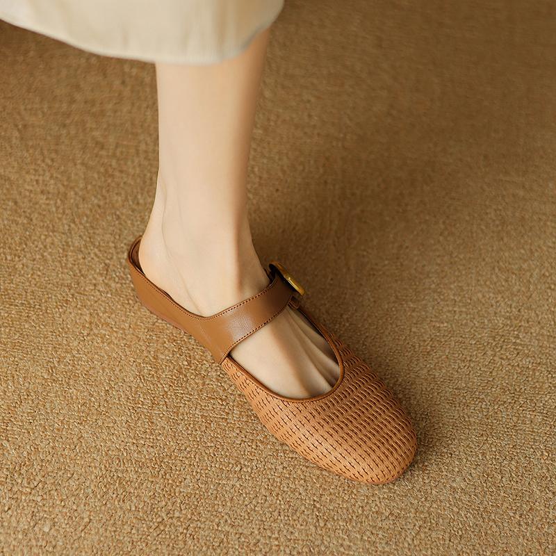 Fashion 2025 New Summer Women Mules Genuine Leather Women Shoes Round Toe Chunky Heel Shoes Cover Toe Slingback Sandals Slippers