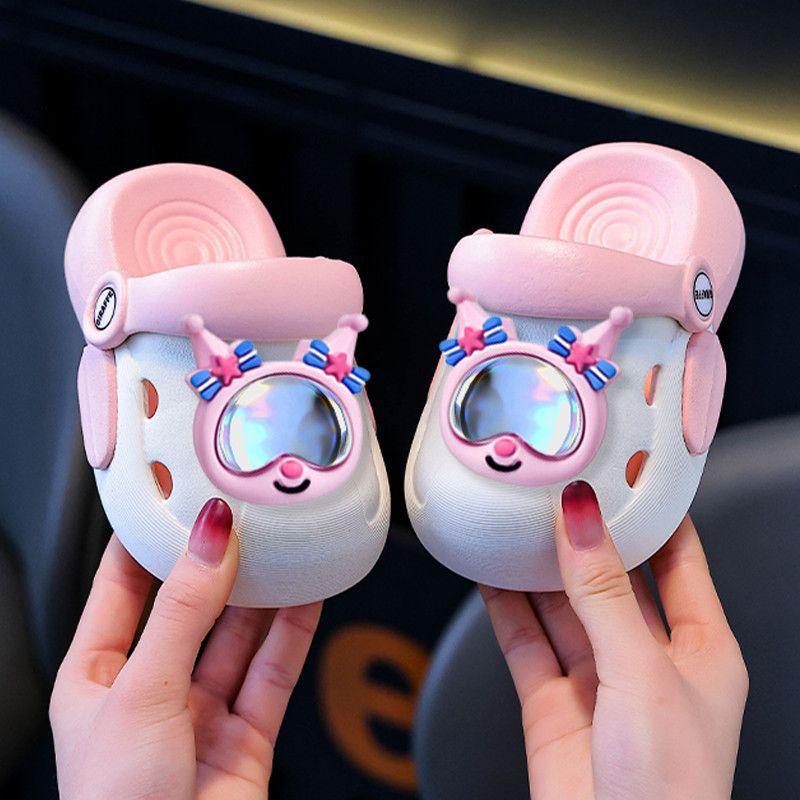 

Girls Clogs Children s Summer Slippers Non-Slip eva Soft-soled sandals for toddlers and young children for outdoor beach wear 20-21Inner Length14CM розовый