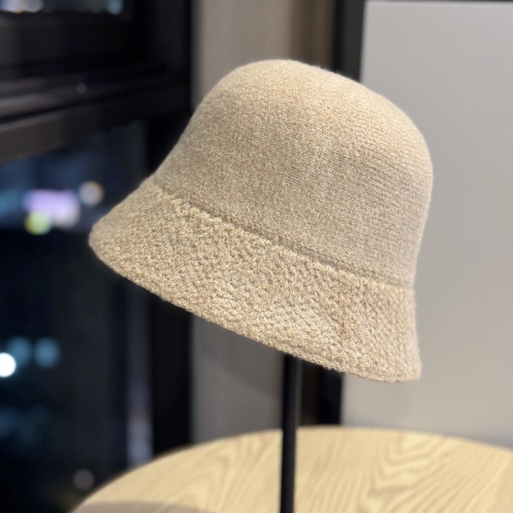Vielseitiger, einfarbiger Bucket Hat für Herbst und Winter, Damen, japanischer Retro-Stil, zeigt Gesicht, kleiner Ohrenschutz, Fischerhut, trendig