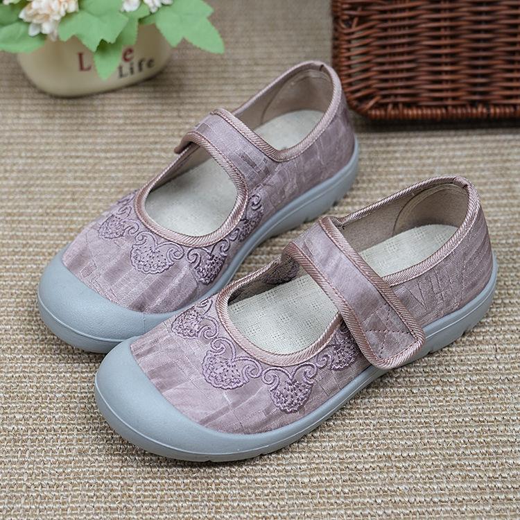 

Old North cloth shoes spring and summer new casual mother shoes soft sole non-slip middle-aged and elderly walking shoes shallow mouth breathable s 41 розовый