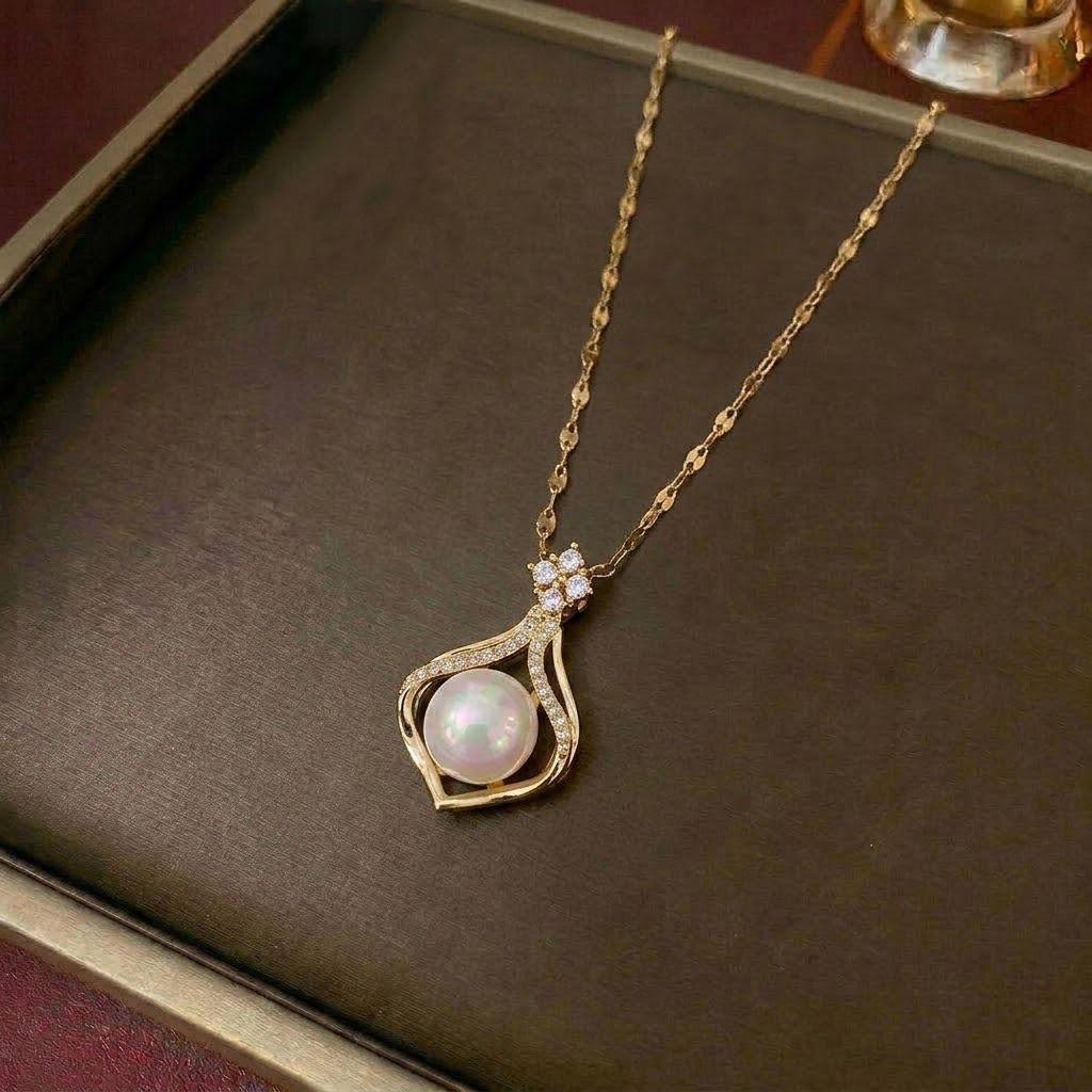 Devil's Eye Japanese Korean Style Women's Pendant Necklace - Sweet and Cool Clavicle Chain