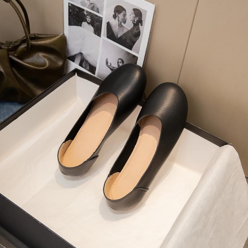 

Soft-soled Mary Jane shoes round head shallow mouth spring and summer new commuting versatile one-word strap single shoes flat-soled women s shoes 35 чёрный