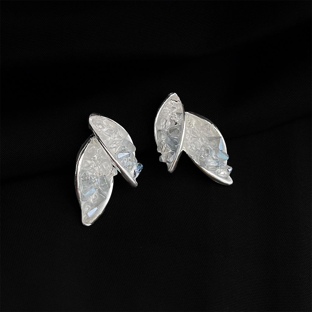 18K Gold Plated Clip-on Enamel Flower Earrings - Non-Pierced, High Color Retention