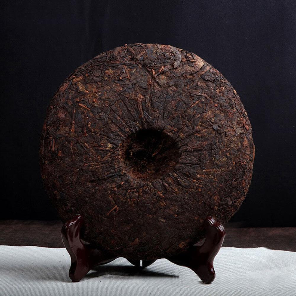 

100 Natural Sanpa Lao Ban Zhang Ripe Pu erh Tea Cake 357g Aged Yunnan Dark Tea Earthy Flavor Traditional Fermented Tea for Digestion Relaxation