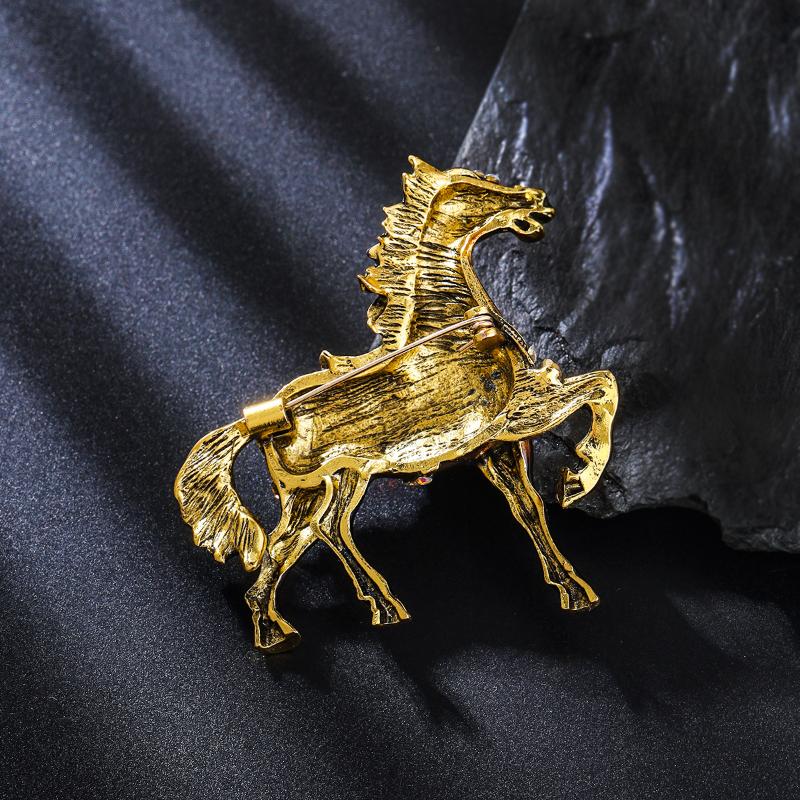 Enamel Horse Brooches For Women Animal Pins Casual Party Accessories   Gifts Friends Decorations