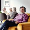 Cuffie wireless over-ear con stativo per TV