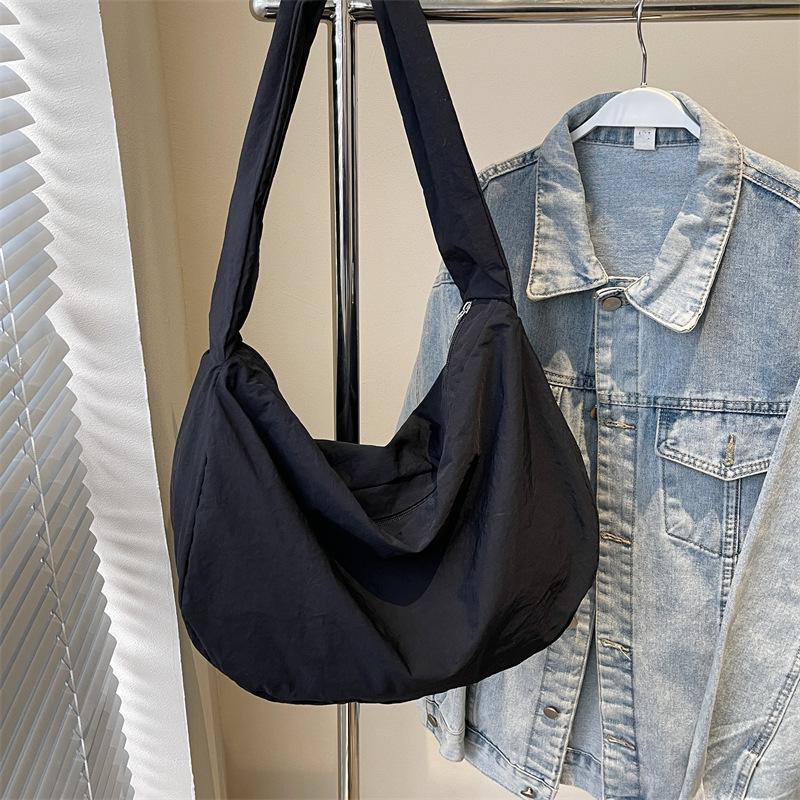 Sac à dos polyvalent léger en tissu doux pour femmes - Grande capacité, couleur unie, pour les trajets quotidiens, le sport, la salle de sport et les voyages