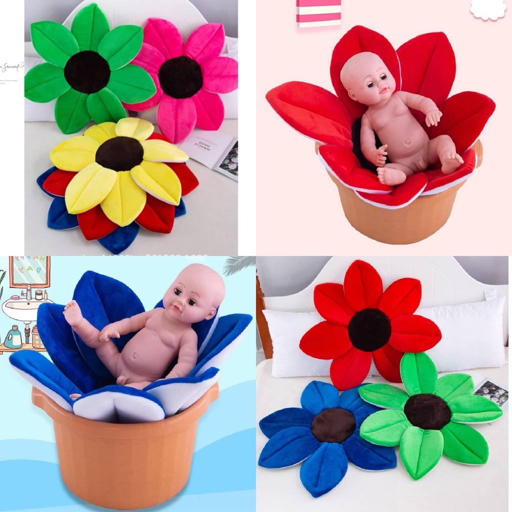 Niedliche blumenförmige Plüsch-Badematte, gemütliches Sitzkissen im Cartoon-Stil für Sofa oder Stuhl