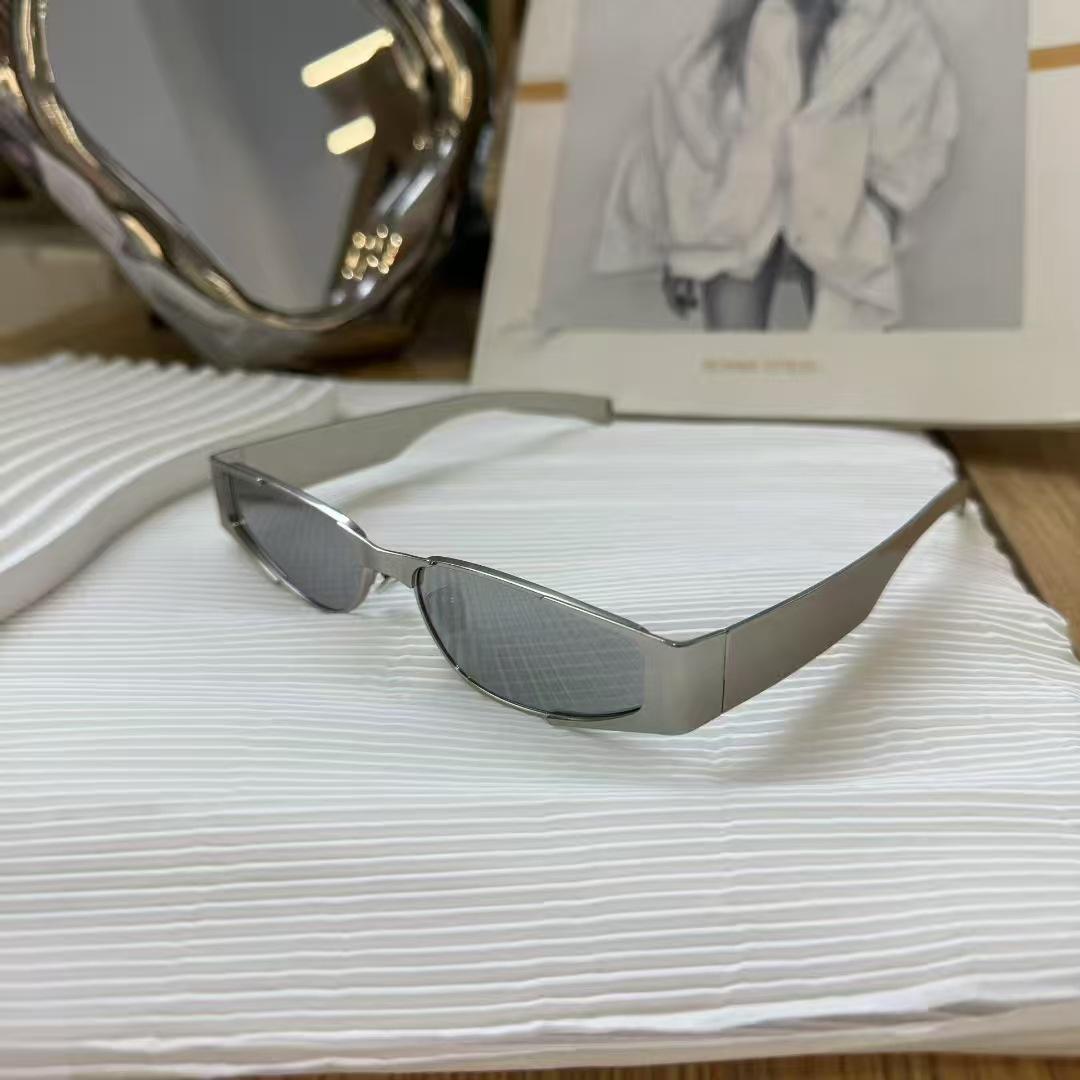 

High Quality Men Sunglasses Fashion Stylish UV400 Protection Sun Glasses Women Driving Travelling Sunglass for Men