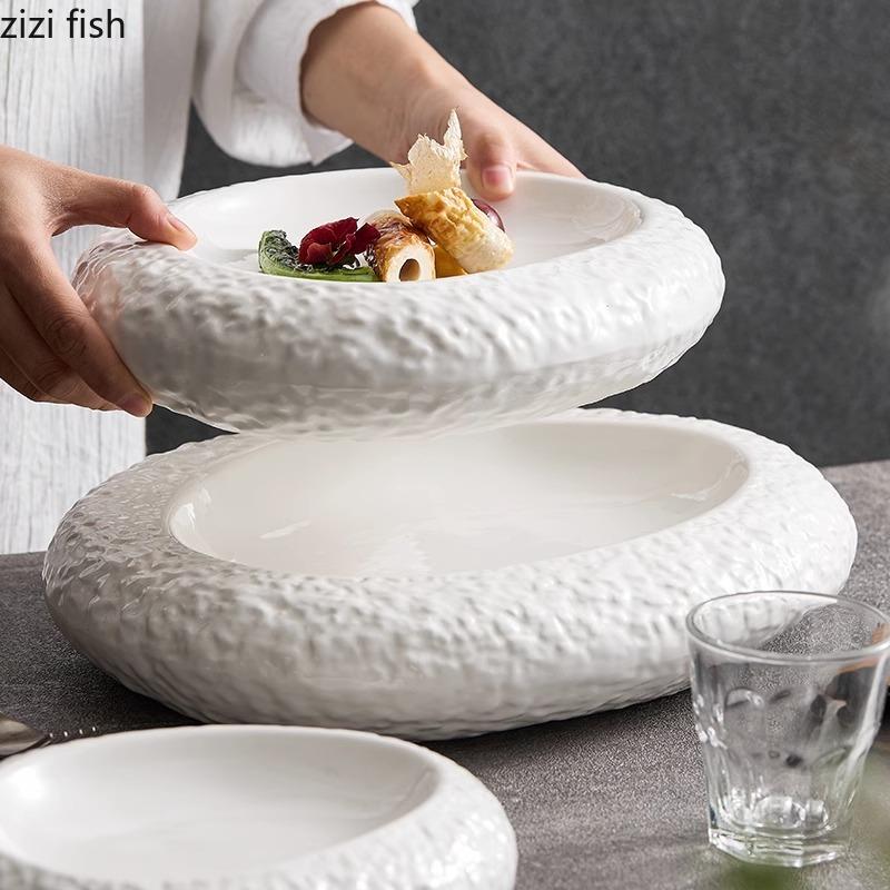 Keramický talíř s nepravidelnou texturou kamene, restaurace, dvouvrstvý izolační talíř, dezertní talíř na těstoviny, speciální nádobí