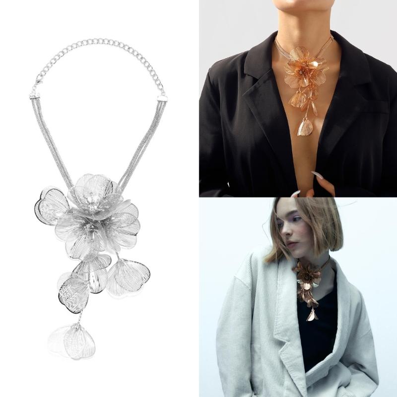Personalized Flower Pendant Necklace Statement Chunky Necklace for Women Girl Gifts Rhinestone-Flower Clavicle Chain