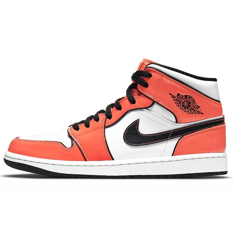 Air Jordan 1 Mid SE Turf Orange Men s DD6834-802 EU 36.5