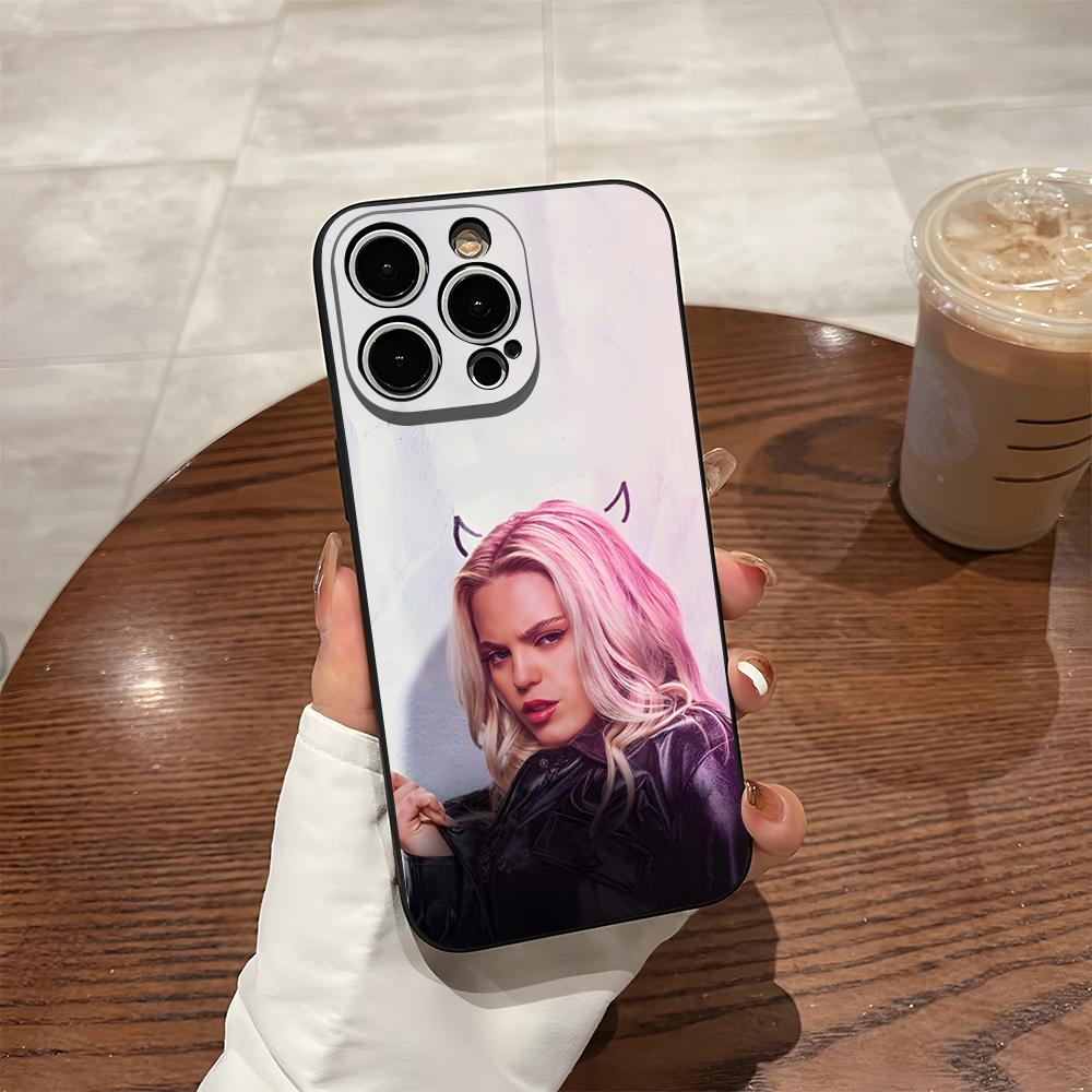R-Renee Rapp Singer Actress Phone Case For 17 Pro Max Iphone 14 Pro Max 12 16 15 13 Pro 11 Xr X Xs 8 7 Plus Back Cover