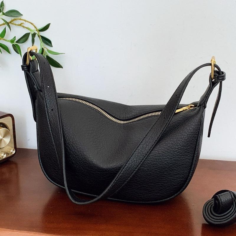 Spring new trendy fashion portable shoulder bag solid color fashionable large capacity messenger saddle bag