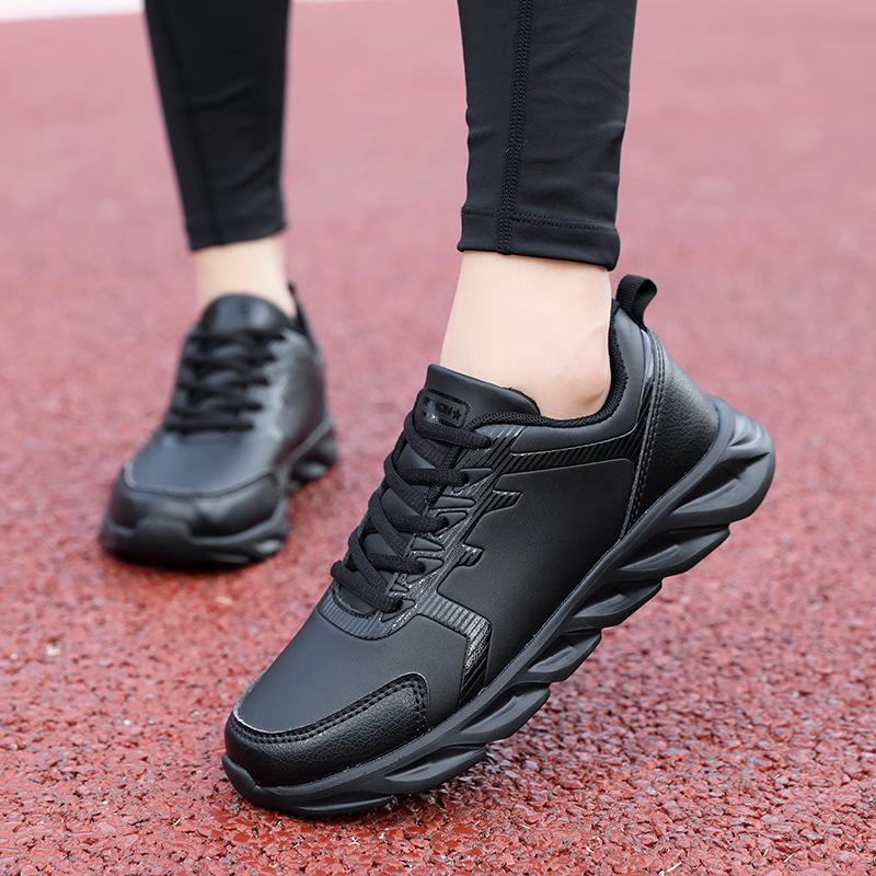 

Kitchen shoes work shoes black waterproof and non-slip women s sports and leisure shoes spring and autumn mother leather women s shoes 41