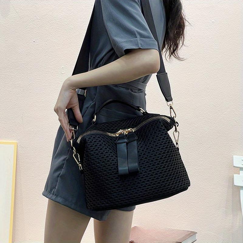 Women's Fashi Lightweight Crossbody Bag Large Capacity Portable Soft Shoulder Handbag