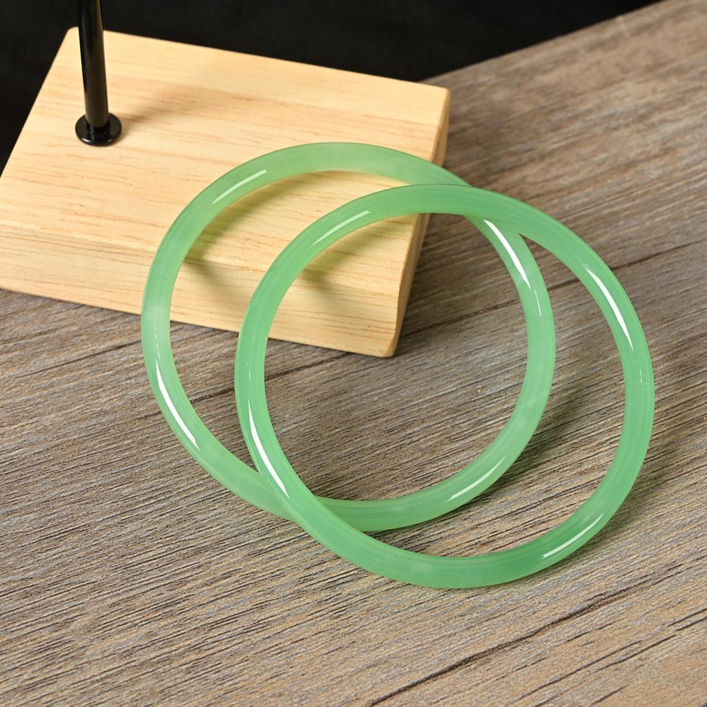 2Pcs/Set Solid Color Gentle Bangles Cute Retro Simple Glass Bracelet Exquisite Femme Fashion Women's Casual Daily Trend Jewelry