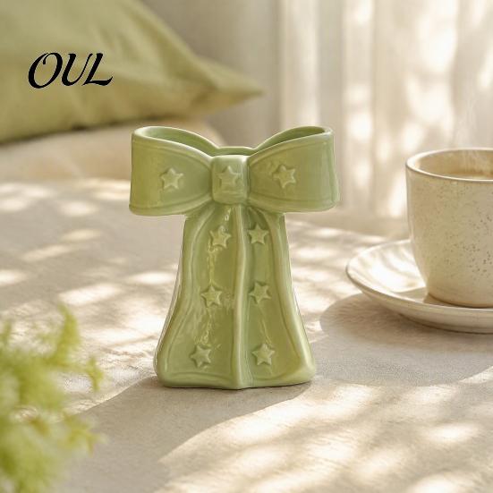 Elegant Ceramic Bud Vase Bow with Star, Decorative Flowers Vase, Creative Flower Modern Nordic Home Decor Arrangement Holder for Living Room