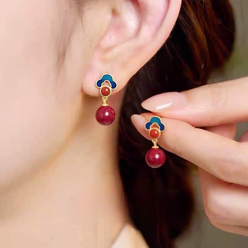 Exquisite Retro Ethnic Round Bead Pendant Earrings - Trendy, Niche, High-End Design with Ancient Style.
