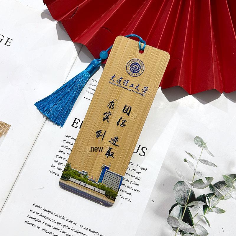 Hand-painted Chinese Style Bamboo Bookmarks - Colorful Wooden Gift for Friends