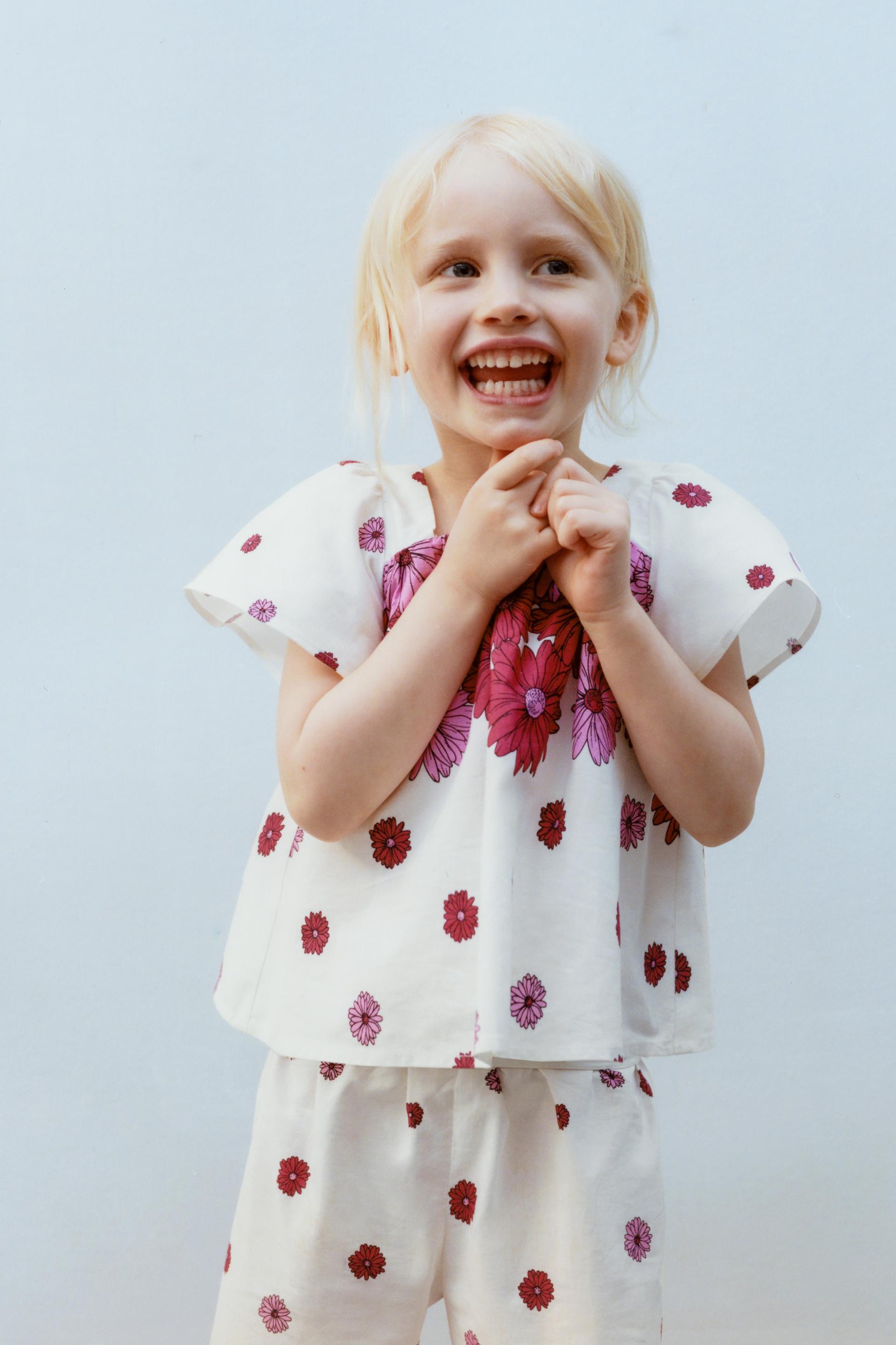 

БРЮКИ СВОБОДНОГО КРОЯ С ЦВЕТОЧНЫМ ЦВЕТОМ