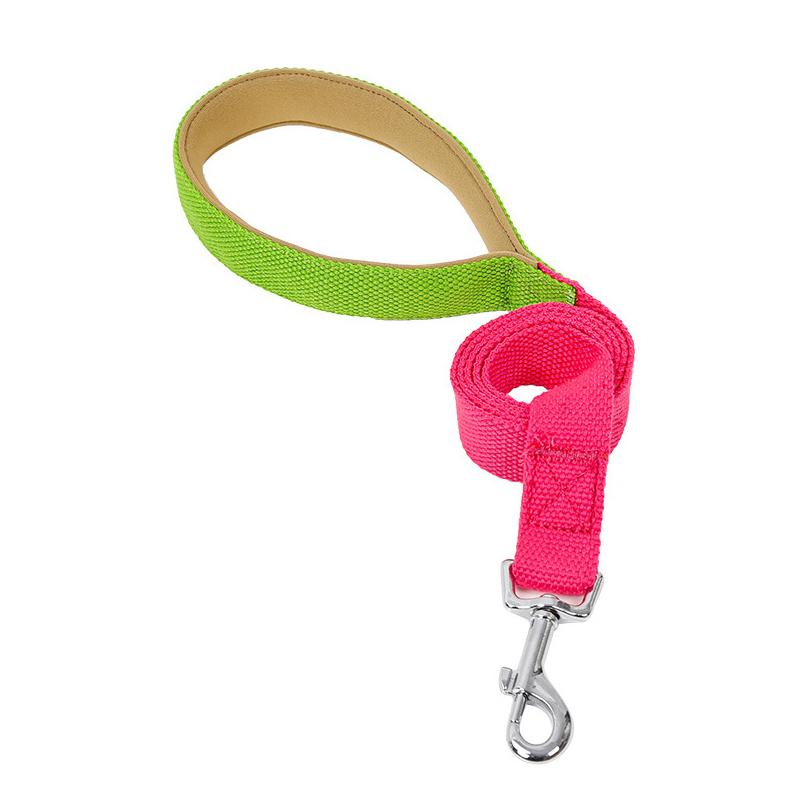 Guinzaglio per cani da compagnia Opzioni multicolori Guinzaglio per camminare Correre Design a contrasto Corda di trazione per cani Personalità Collare per cani