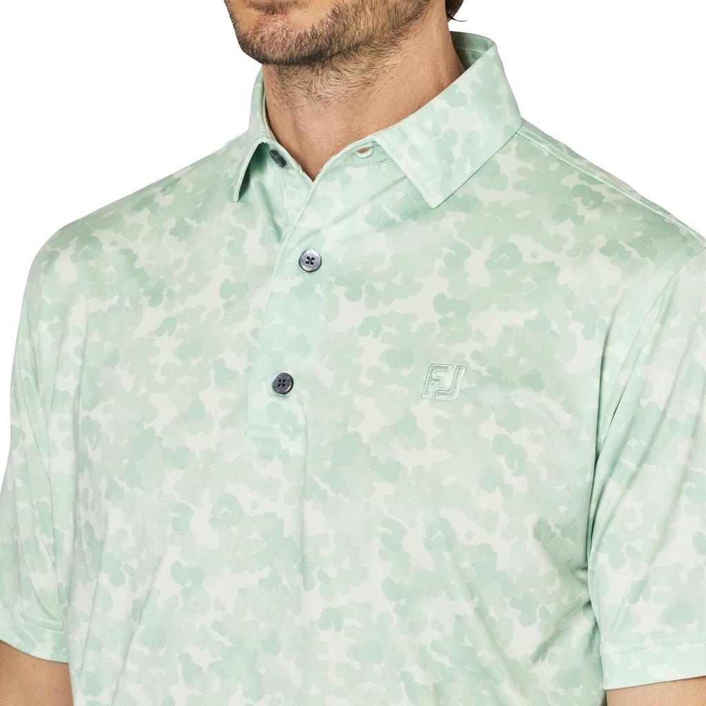 FootJoy Men's Pop Camo Print Short Sleeve Golf Shirt, Pistachio, Size M (FJ-S25-S24, 34573-M)