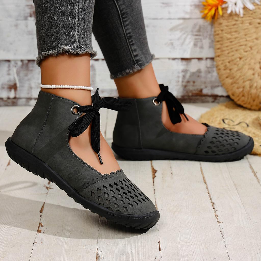 Fashion 2025 New Women Sandals Hollow Out Baotou Women Shoes Roman Lightweight Shoes Outdoor Luxury Casual Flat Sandals Zapatos De Mujer