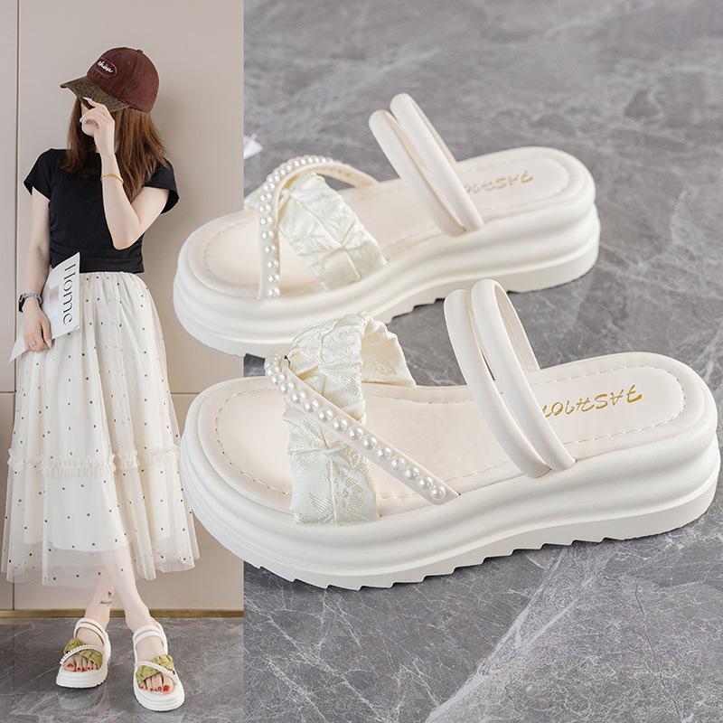 Summer 2025 new women's fashion style cool slippers wear skirt fairy style exquisite thin sandals
