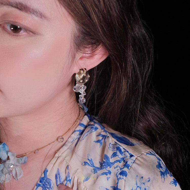 Pearl Fringed Earrings Temperament Light Luxury High-end Stud Earrings Niche Fashion Versatile Personality Earrings Women