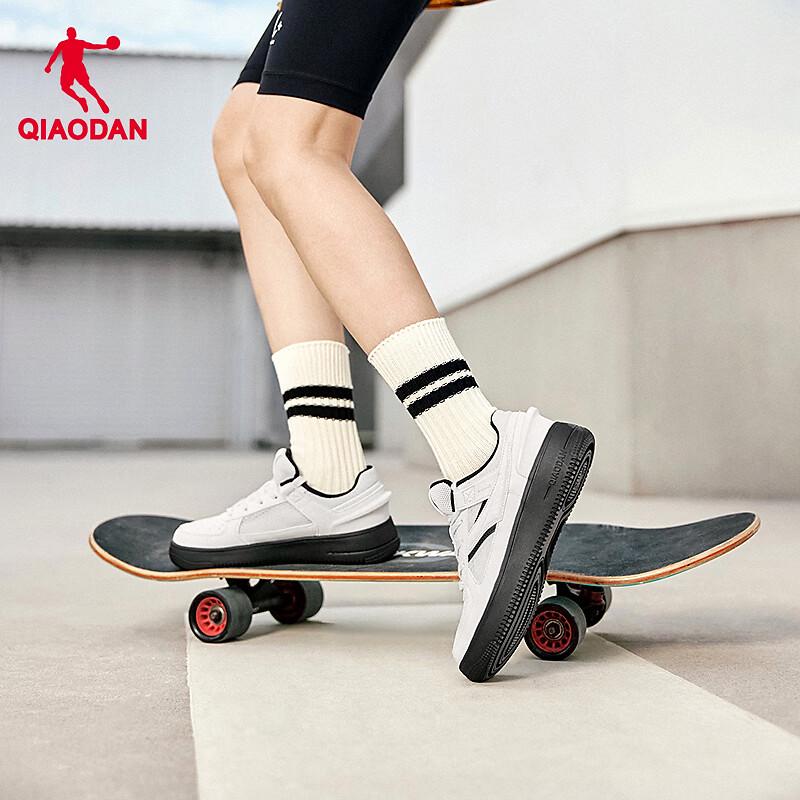 QIAODAN Women s Low-Top Board Shoes EU 39