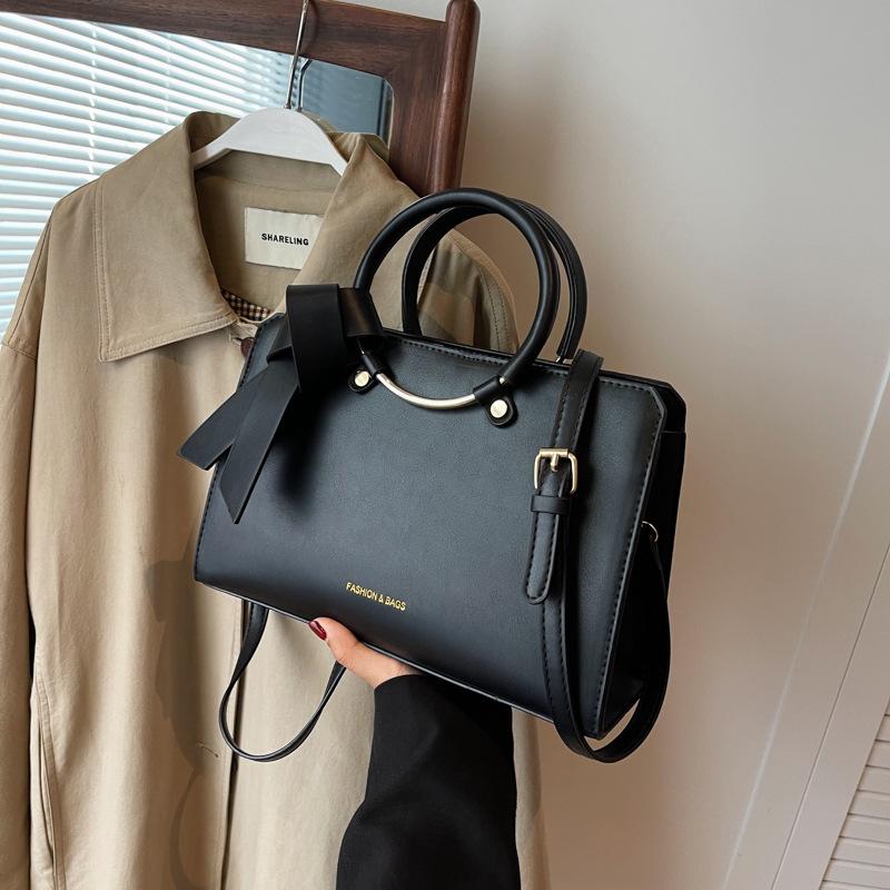 

Свадебная праздничная сумка женская осенняя новая модная высококачественная текстурированная портативная сумка-мессенджер чёрный