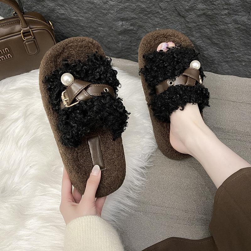 Thick-bottomed Fluffy Slippers for Women's Outerwear 2025 Autumn New Fashion Belt Buckle Lazy Casual Teddy Curly Slippers