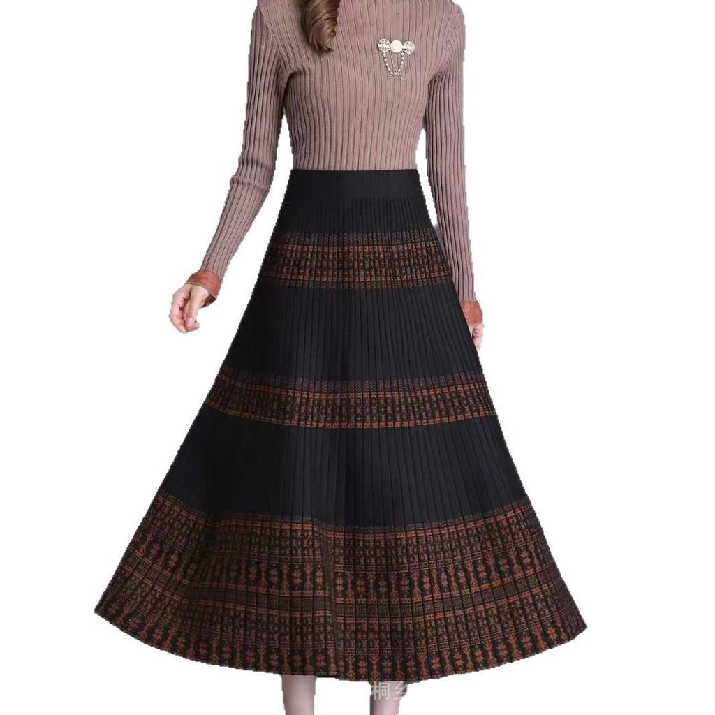 Women's Elegant A-Line Draped Knit Skirt - Mid-Length, Slimming, Large Hem, Ideal for Autumn and Winter