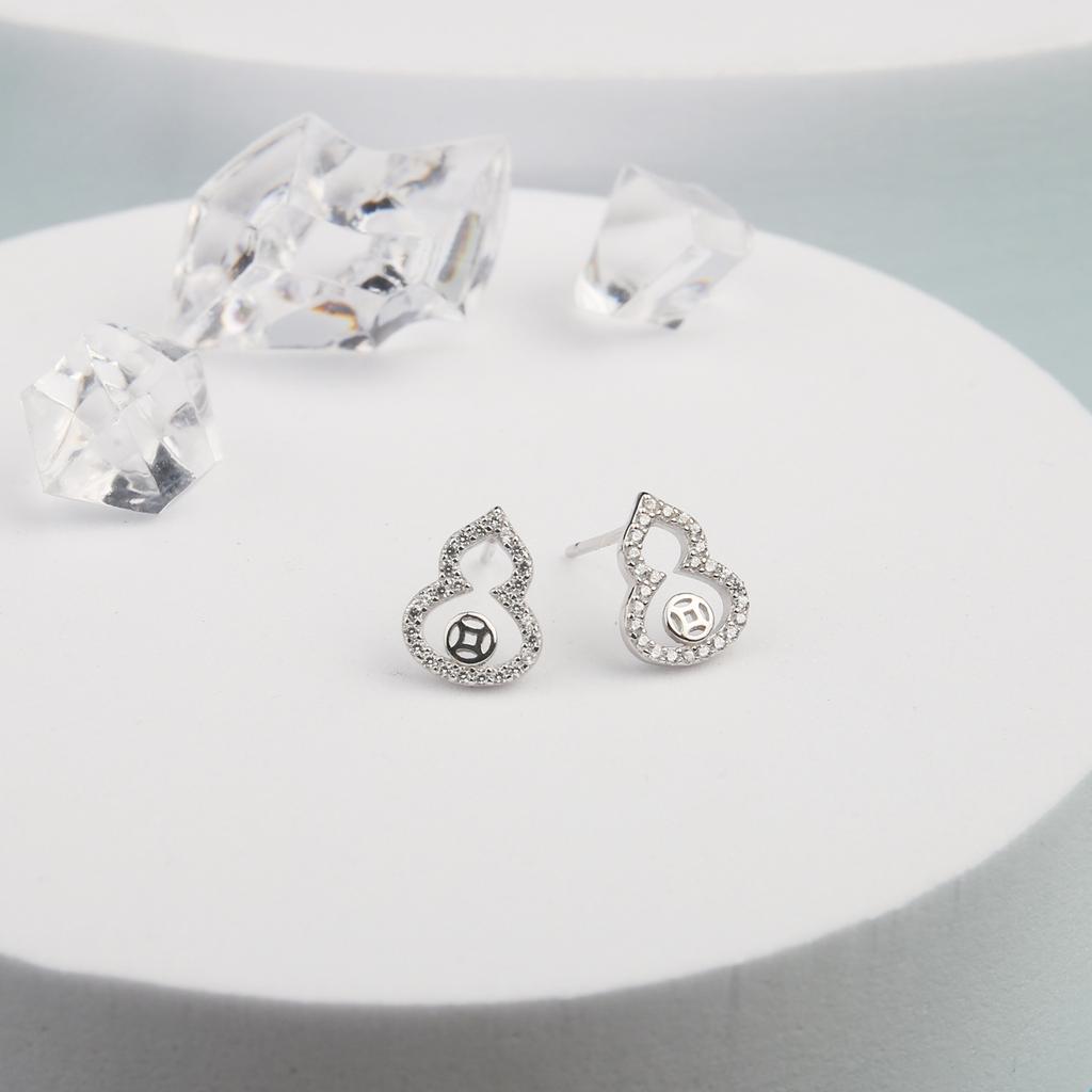 Diamond-encrusted Hollow Copper Coin Small Gourd Earrings Simple Women's Small and Exquisite Cold Style Retro Temperament Design