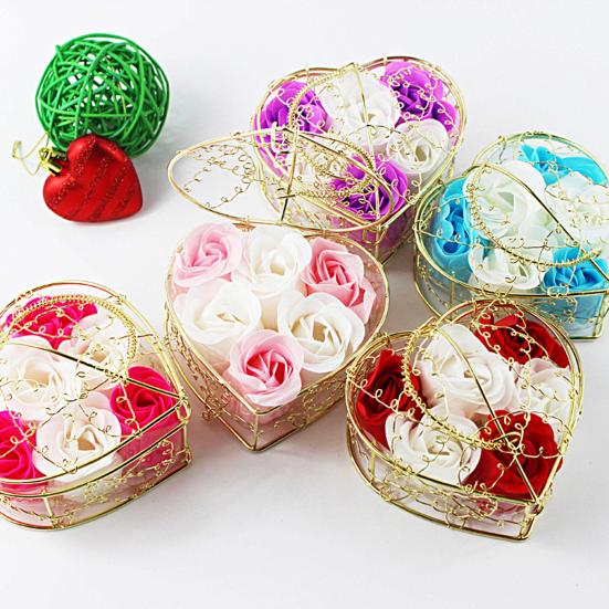 1 Set Artificial Flower Realistic Looking Eye-catching Wrought Iron Eternal Soap Rose Flower with Exquisite Iron Box Set for Home