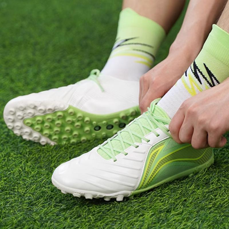Li Ning Jin Ban Beng Ci Ding Grassland Shock Absorption Anti-Slip Wear-Resistant Football Shoes Men Football Shoes White Green ASTT0133