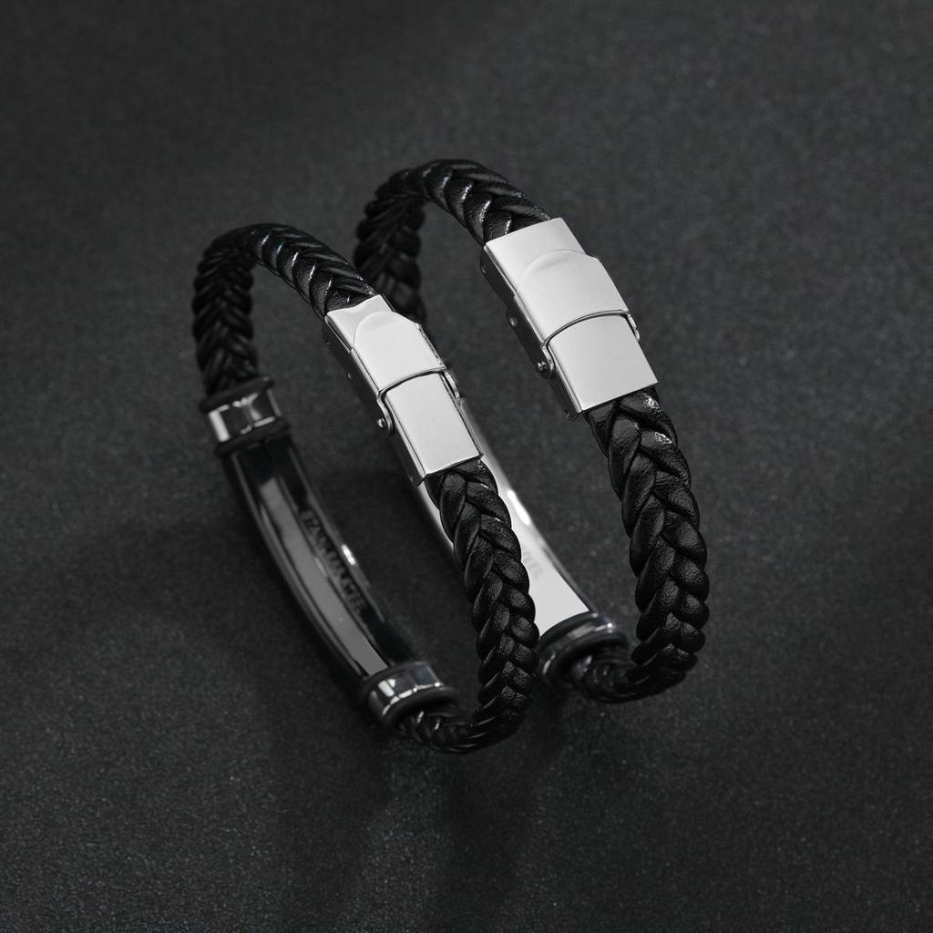 European & American Minimalist Braided Leather Bracelet with Engravable Stainless Steel Plate