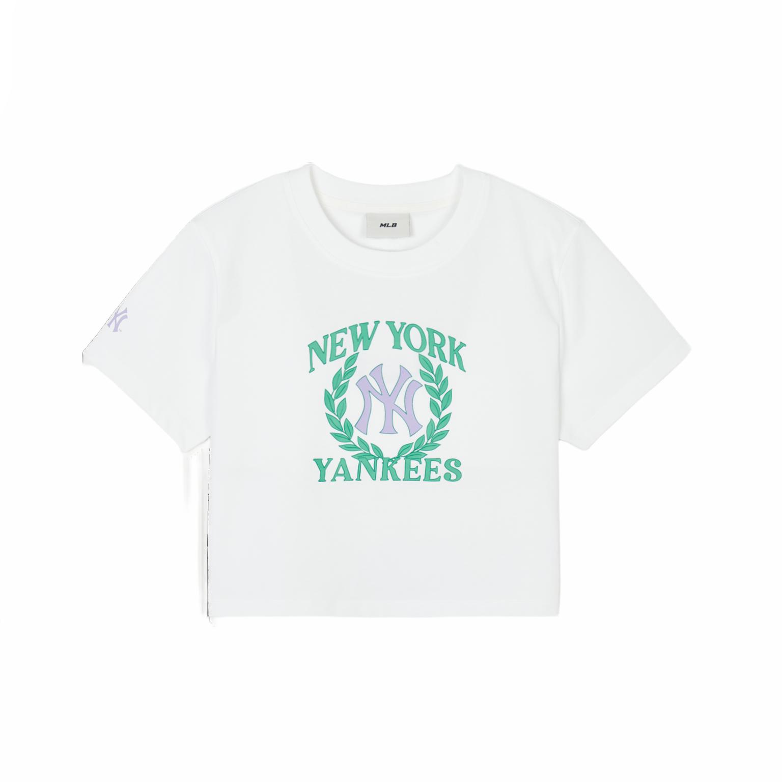 

New MLB New York Yankees T Shirt Women s White 3FTSV0443-50WHS S