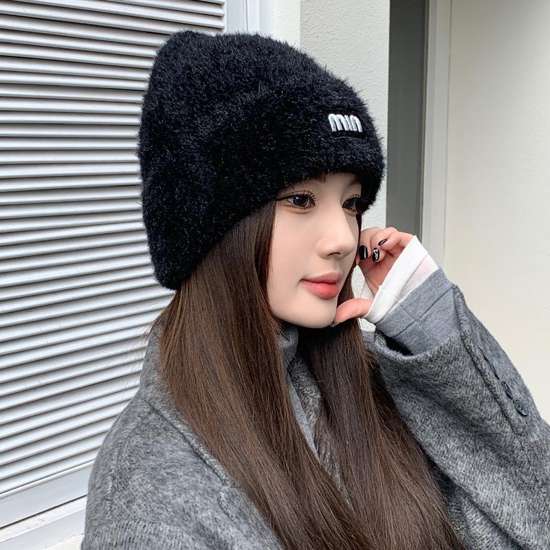 Korean Version of Autumn and Winter New Hat for Women Fashion Letter Knitted Wool Hat for Winter Warm Solid Color Versatile Cold Hat