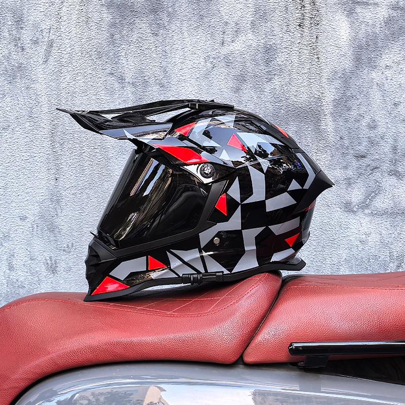 Adult Motocross Helmet Full Face Cross Helmet with 800 Off Road Helmets Dot Authentication Dual Lens Matching