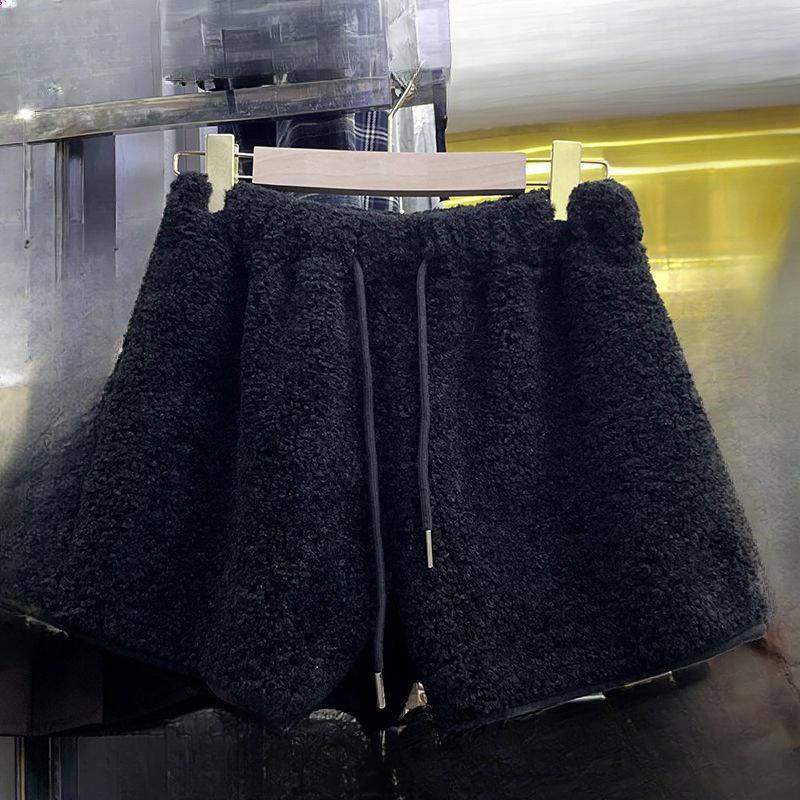 

Korean Retro Fluffy Wide-Leg Drawstring Shorts for Women, Autumn 2025 High Waist Loose Fit. XXL чёрный