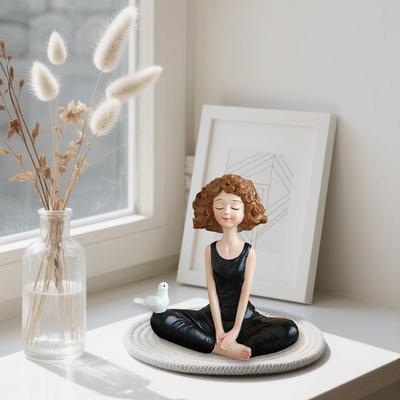 Figuritas de Chica de Yoga Estatua de Yoga Arte Escultura Figura Resina Decoración para el Hogar Adorno de Escritorio, Estatuilla Para Tu Escritorio/Estantería