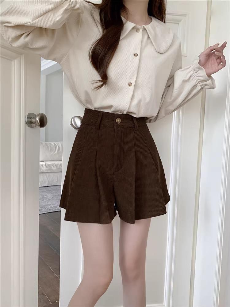 Autumn Preppy High-Waisted Corduroy A-Line Pleated Shorts - Slimming Casual Style for Women