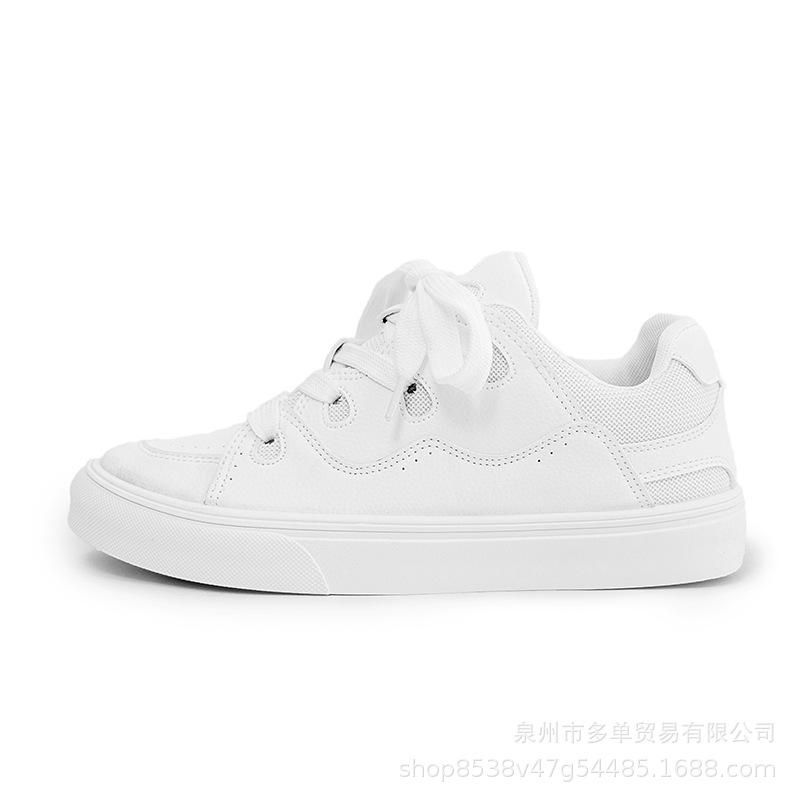 Neue Nischen-Hongkong-Stil-Brot-Schuhe Retro-Freizeit-Skateboardschuhe Japanische Trendschuhe Bequeme Schuhe mit dicker Sohle