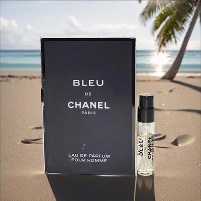 Bleu de Eau de Parfum Vzorka Sprejová Fľaštička 1,5 ml Pre Mužov