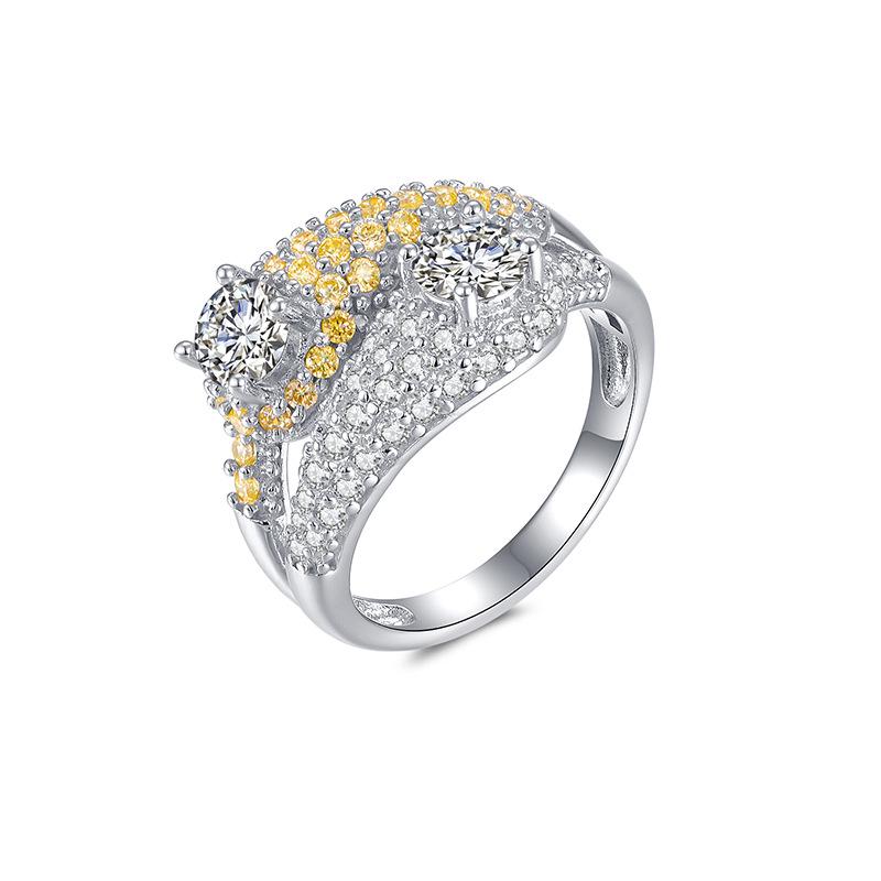 Elegant European Style S925 Sterling Silver Ring with Moissanite Inlay Size 9
