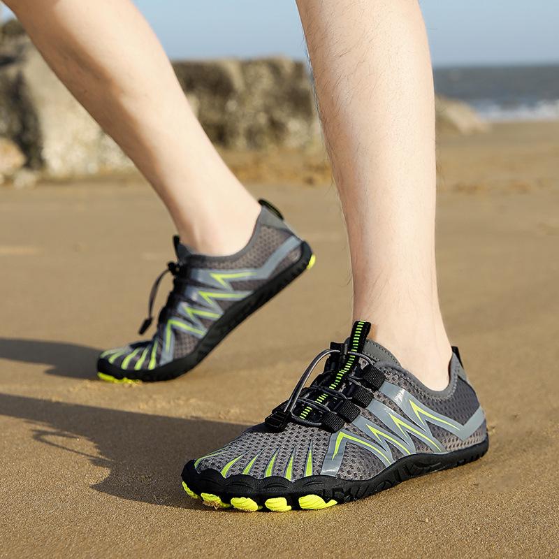 Rutschfeste Schnelltrocknende Strandschuhe für Männer, Frauen und Kinder - Weiche Sohle, Schnittfest, Ideal zum Schwimmen und für Outdoor-Aktivitäten